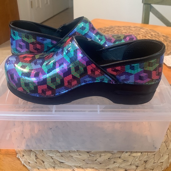 Dansko ladies size 37 professional shoes - Picture 5 of 14